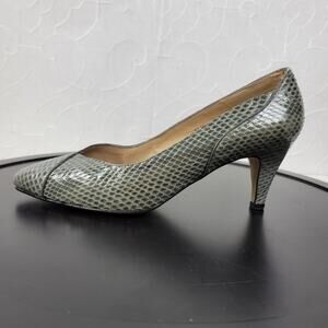 Andrew Geller Womens Shoes Size 8.5 Gray Embossed Snakeskin Leather Pump Heels